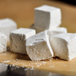 Paleo No Bake Marshmallows